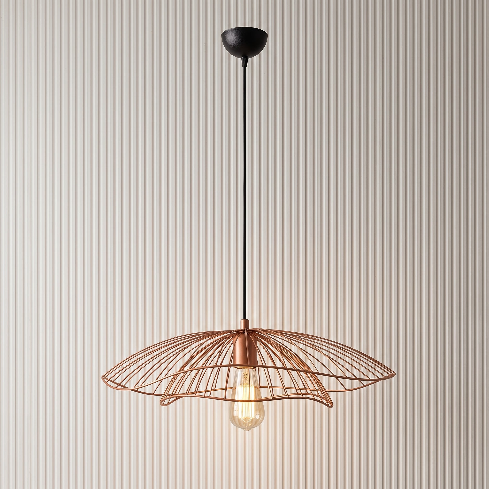 Lustre filaire cuivre rosé évasé 50 cm style boho