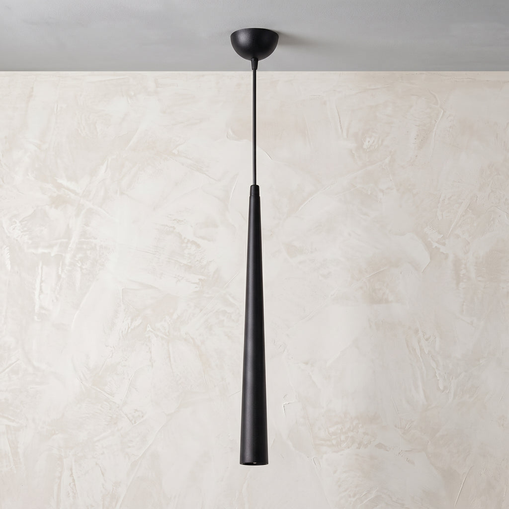 Lustre tube noir minimaliste forme effilée Ø4 cm