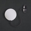 Applique murale globe blanc opale bras courbe noir mat design moderne IP40