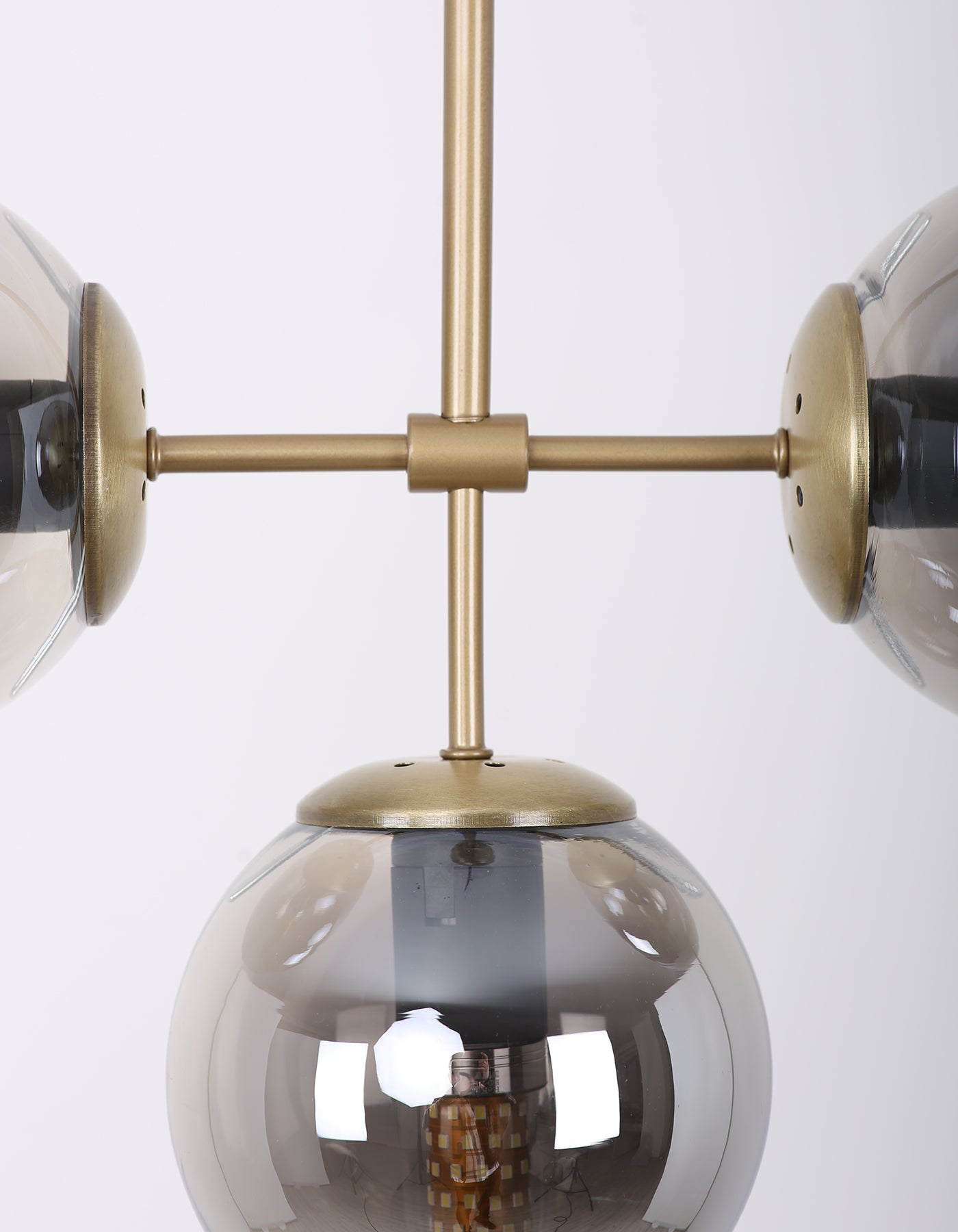 Suspension 3 globes fumé finition laiton