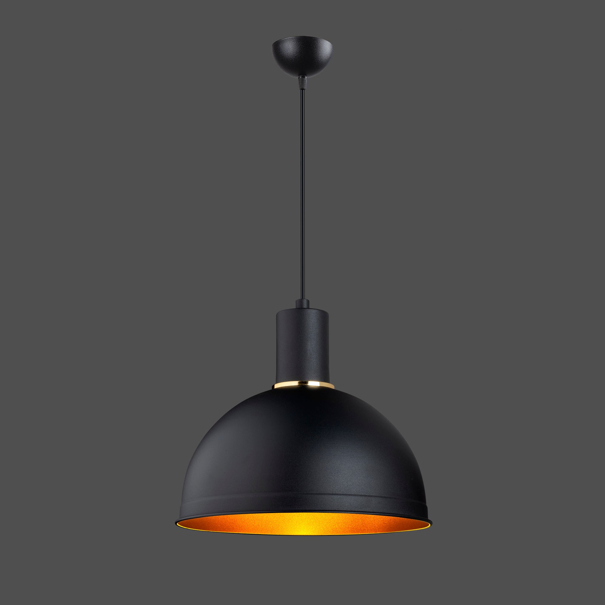 
Détail intérieur doré réfléchissant lustre dôme noir mat Ø28cm E27 60W