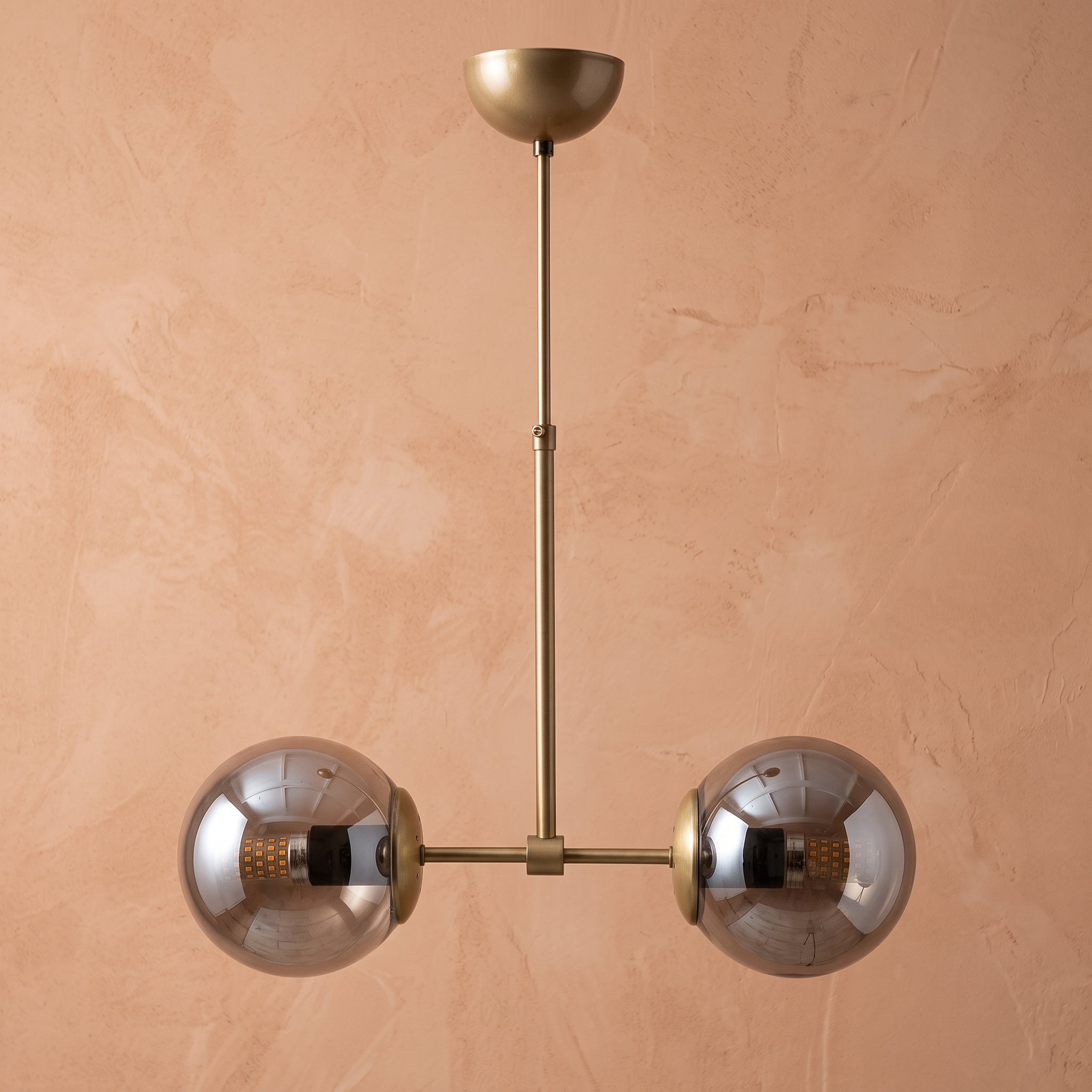 Suspension 2 globes fumé finition laiton design moderne IP40