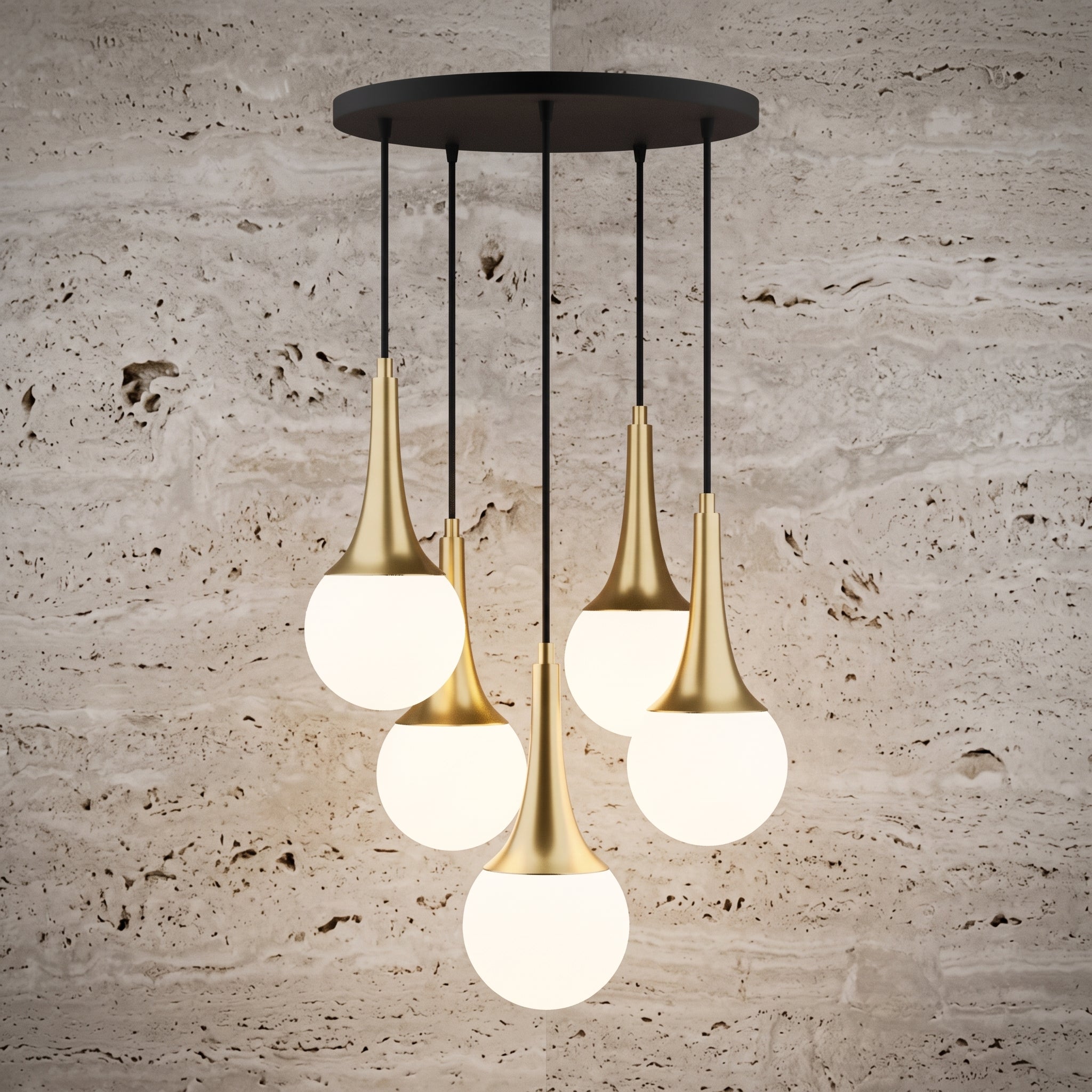 Lustre 5 globes opalin blanc cols coniques dorés design moderne