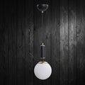 Suspension globe opale blanc noir mat et laiton design moderne IP40