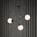 Lustre de plafond design moléculaire 3 globes blancs et noir
