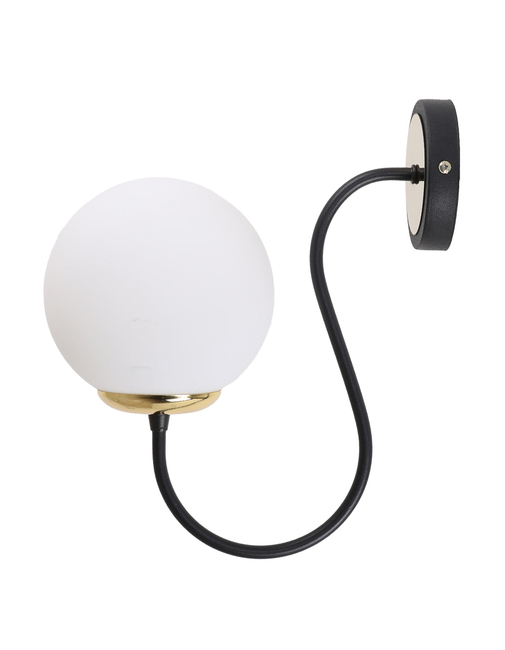 Applique murale globe blanc opale avec bras courbe noir mat et détails dorés, vue de profil