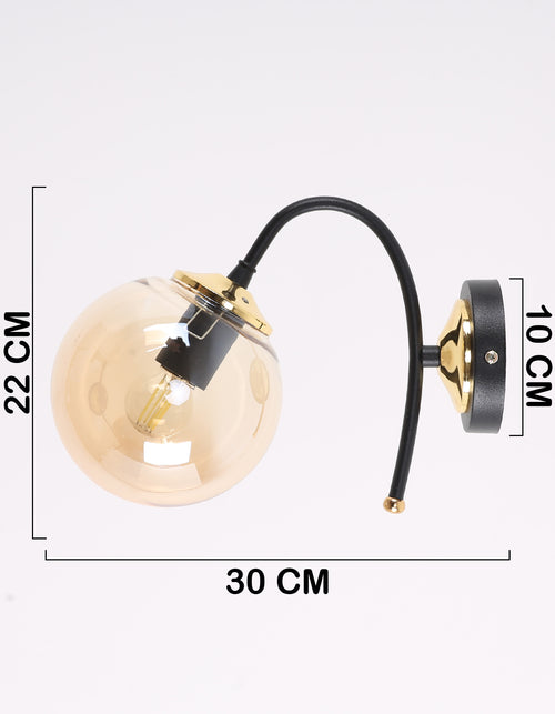 fiche produit de l'applique murale globe ambré avec détails dorés brillants design moderne IP40