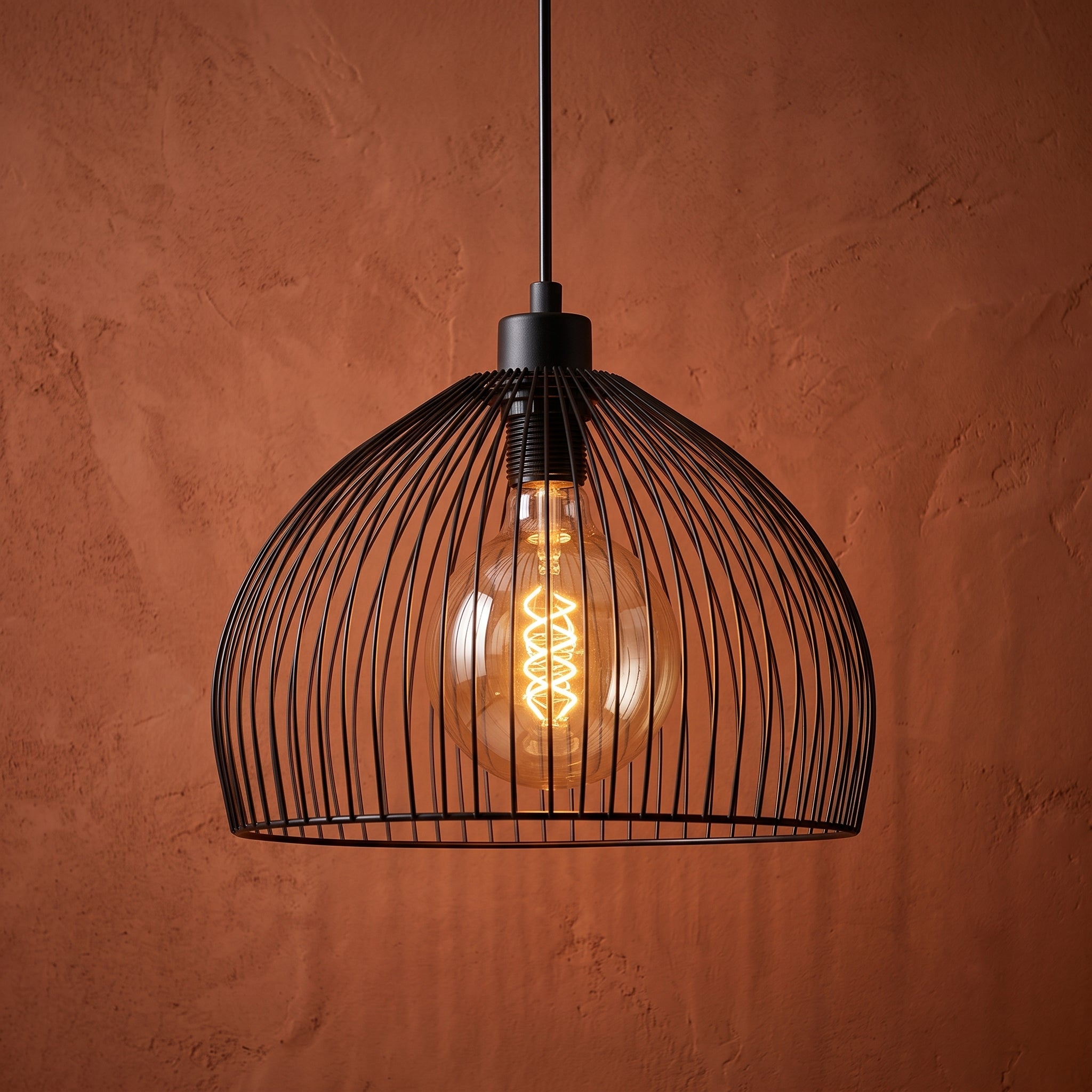 Lustre cage cylindrique noir style industriel vertical