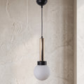 Lustre globe gris opale détail doré design quiet luxury IP40