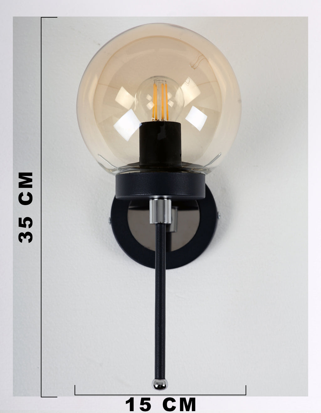 Applique murale globe ambre noir et chrome