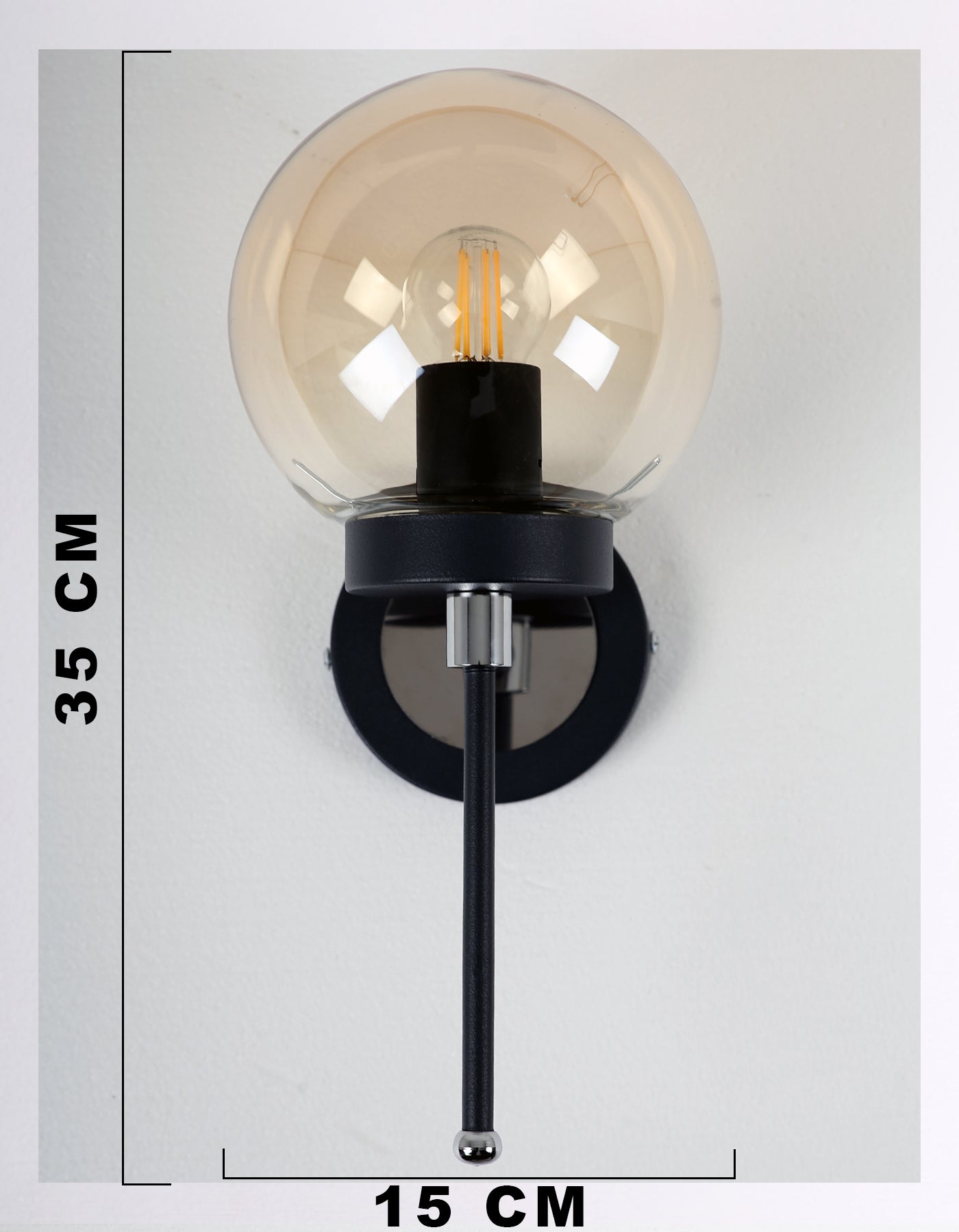 Applique murale globe ambre noir et chrome