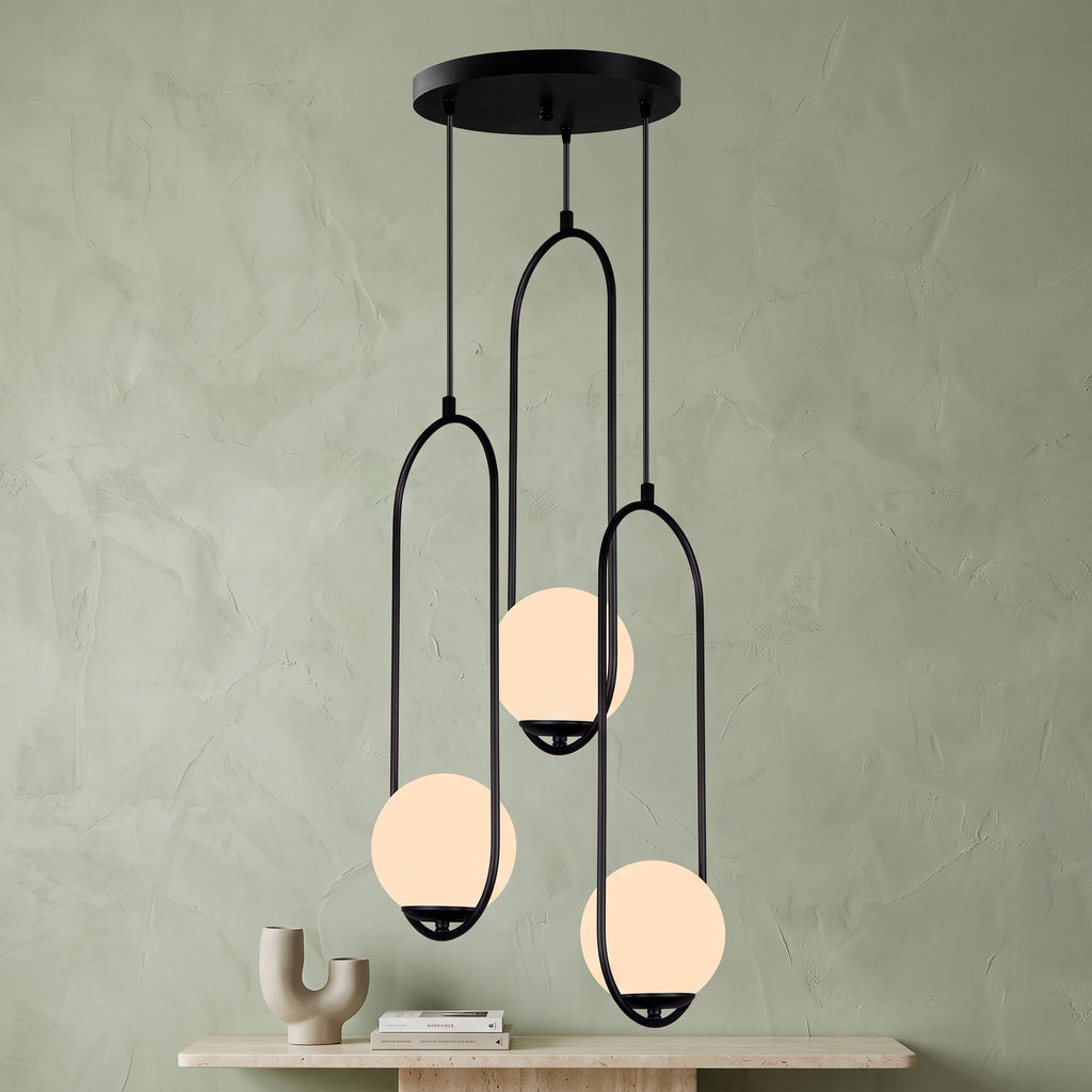 Lustre suspendu triple noir globes lumineux design moderne cascade