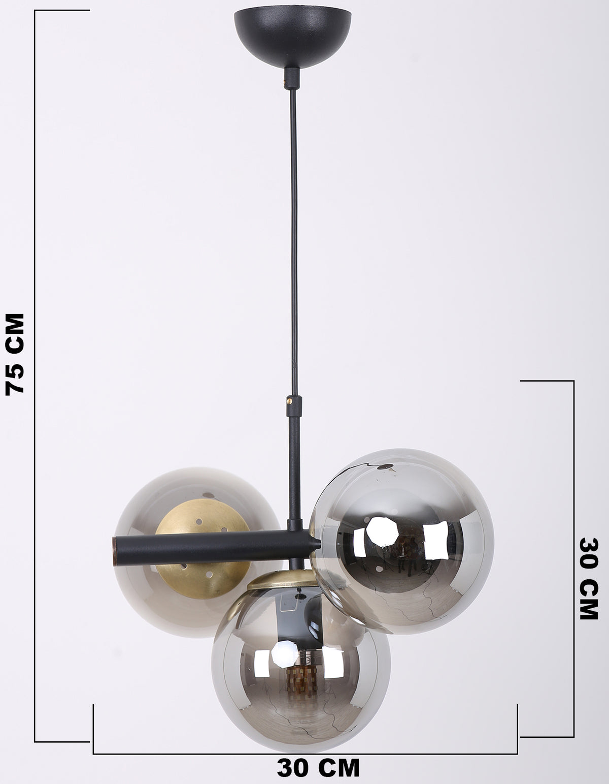 Dimensions de la suspension 3 globes fumés, largeur 30 cm et hauteur réglable jusqu’à 75 cm