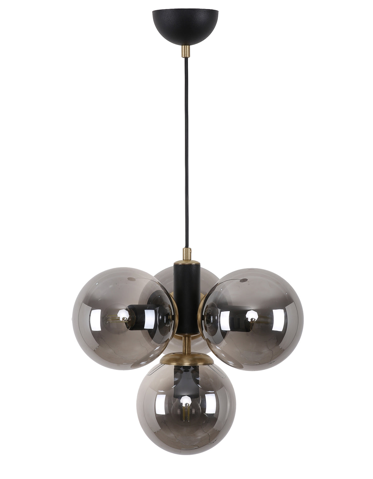 Vue de la suspension 4 globes en verre fumé avec structure noir mat et détails laiton
